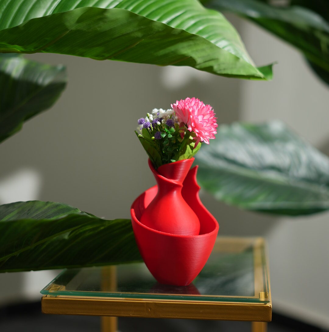 FLOWER VASE